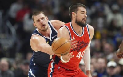 Los Nuggets aplastan 120-98 a los Clippers, a pesar de una noche discreta de Jokic