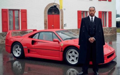 Lewis Hamilton llega a Maranello para su primer día en Ferrari