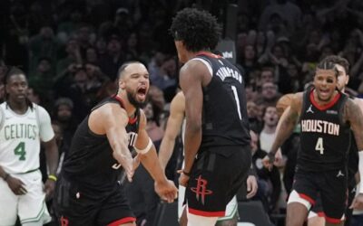 Thompson define al final y suma 33 puntos en la victoria de Rockets sobre Celtics, 114-112