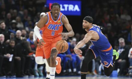 El Thunder remonta para vencer 117-107 a Knicks e hilvanar 14 victorias seguidas