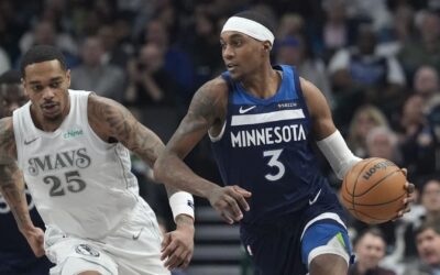 McDaniels impone récord personal de 27 puntos y Wolves superan a Mavs por 115-114
