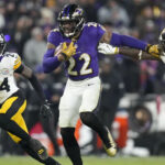 Jackson y Henry lideran mientras Ravens aplastan 28-14 a Steelers en playoffs de la AFC