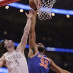 White anota nueve triples y 33 puntos; Bulls vencen 139-126 a Knicks tras homenaje a Rose