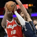 Jaren Jackson Jr. anota 35 puntos y lidera triunfo de Grizzlies 119-104 ante Mavericks