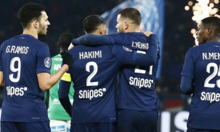 PSG se mantiene indomable y derrota a Saint-Étienne