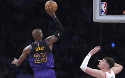 Triunfo de Lakers 119-102 sobre Hawks