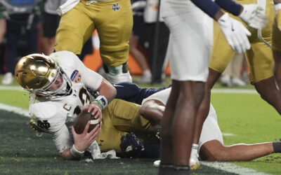 Notre Dame va al juego por el título con victoria de 27-24 sobre Penn State