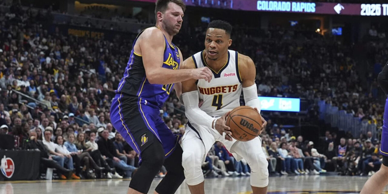 Lakers rompen racha de 9 victorias de Nuggets, con el mejor partido de Doncic por Los Ángeles