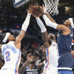 Timberwolves remontan un déficit de 25 puntos para vencer 131-128 al Thunder en tiempo extra