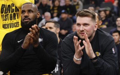 LeBron anota 26 y Lakers aplastan a Clippers por 122-97 con Doncic en el banquillo