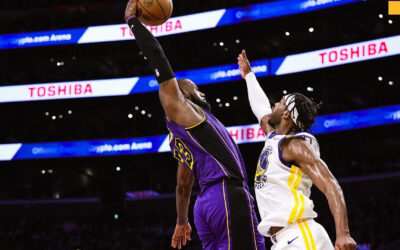 LeBron anota 42 puntos y supera los 37 de Curry, en victoria de Lakers, 120-112 sobre Warriors