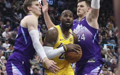 Markkanen suma 32 puntos y guía a Jazz a triunfo de 131-119 sobre Lakers