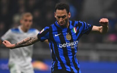 Inter avanza a semis y se prepara para dos derbis más contra Milan