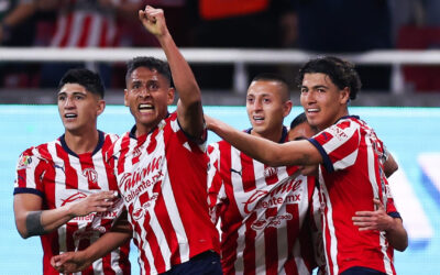 Chivas le pega a Pachuca