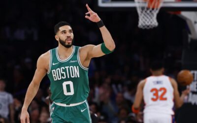 Tatum anota 40 y Celtics vencen 131-104 a Knicks, segunda victoria de Boston en la temporada