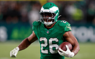 Eagles convierten a Barkley en corredor mejor pagado con contrato de 2 años y 41,2 millones