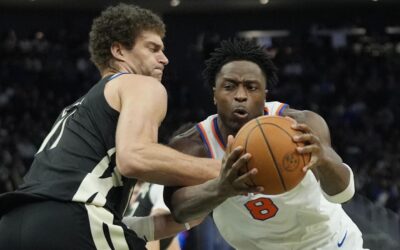 Knicks ganan 116-107 a los Bucks y completan barrida de temporada ante Milwaukee