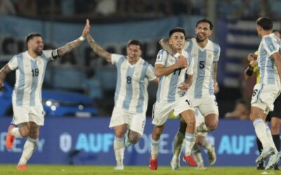 Con golazo de Almada, Argentina doblega 1-0 a Uruguay y tiene el boleto al Mundial a la mano