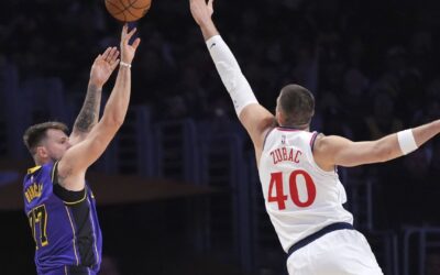 Doncic festeja su cumpleaños con 31 puntos y Lakers vencen 106-102 a Clippers