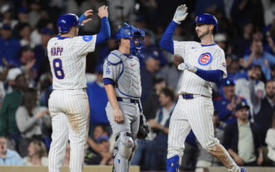 Happ conecta sencillo decisivo en la 10ma y Cachorros superan a Dodgers por 11-10