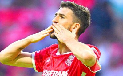 Toluca hunde a Santos Laguna
