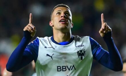 Rayados se impone a León
