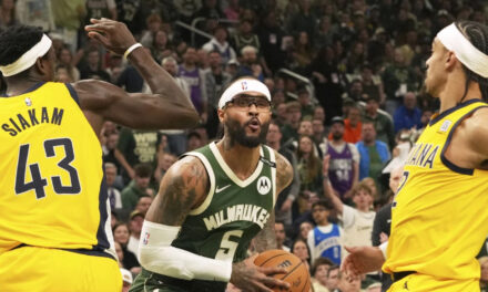 Trent iguala récord de Bucks en playoffs con nueve triples en victoria 117-101 ante Pacers