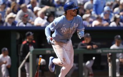 Witt Jr. conecta elevado de sacrificio decisivo y Reales vencen 3-2 a Mellizos