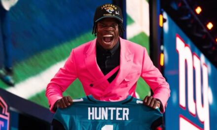 Jaguars suben en el draft de la NFL para fichar a Travis Hunter