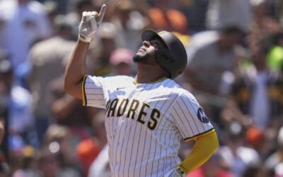 Díaz y Tatis conducen a Padres a victoria 5-3 sobre Gigantes, barridos en 2 juegos