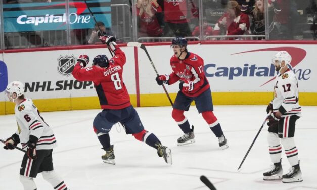 Ovechkin iguala récord de 894 goles de Gretzky en el hockey sobre hielo