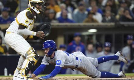 Cubs superan 2-1 a Padres con triple de Hoerner en la 10ma