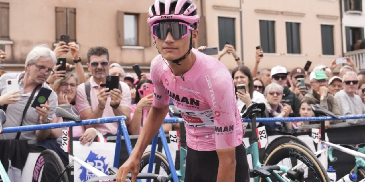 Del Toro amplía su ventaja en el Giro de Italia a más de un minuto