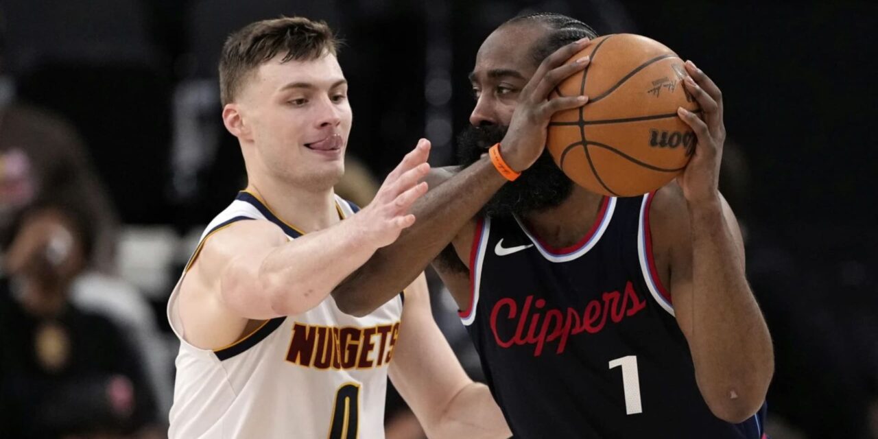 James Harden anota 28 y Clippers fuerzan un 7mo partido con aguerrida victoria 111-105 sobre Nuggets