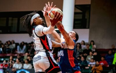 Divide honores Tijuana con Los Mochis en la Arena Zonkeys