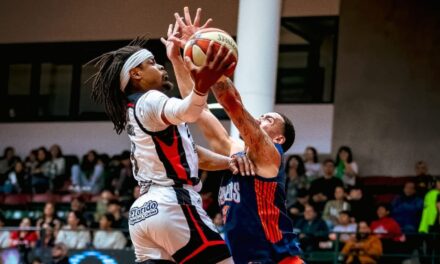 Divide honores Tijuana con Los Mochis en la Arena Zonkeys