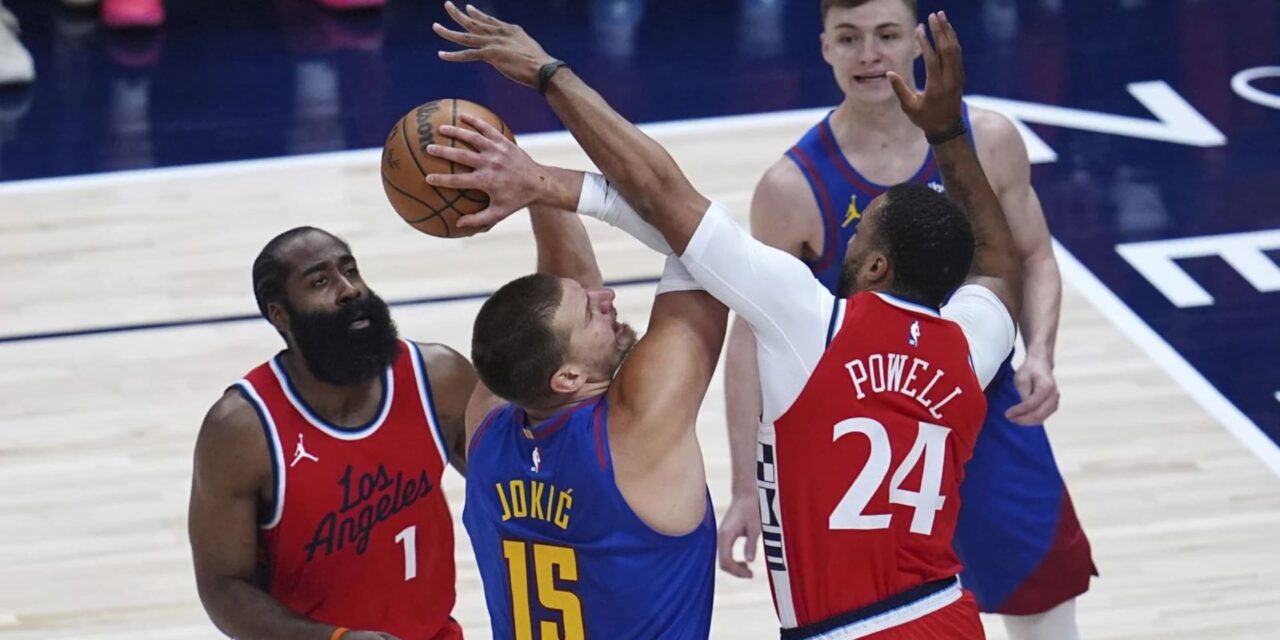Nikola Jokic y Denver Nuggets avanzan en el séptimo partido ante los Clippers.