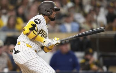 Arráez impulsa carreras del empate y la ventaja en remontada de los Padres, que vencen 8-6 a Marlins