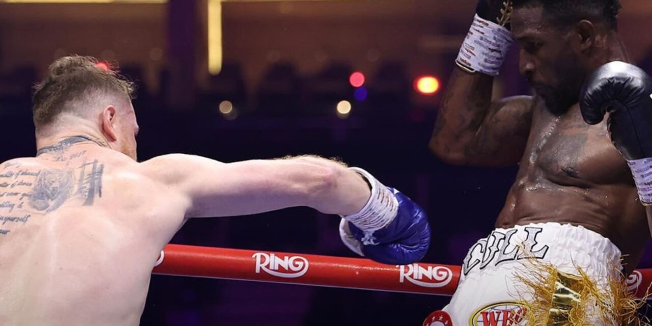 ‘Canelo’ Álvarez derrota a William Scull y se torna campeón absoluto de las 168 libras