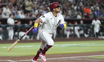 Moreno conecta grand slam ante Yamamoto y lleva a Diamondbacks a victoria 5-3 sobre Dodgers