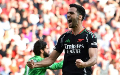 Liverpool y Arsenal firman una tregua tras su combate por la Premier