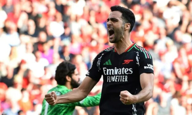 Liverpool y Arsenal firman una tregua tras su combate por la Premier