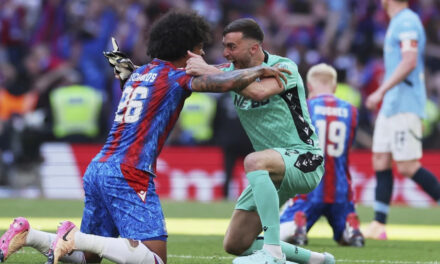 Crystal Palace sorprende y conquista la Copa FA al vencer 1-0 al City en la final