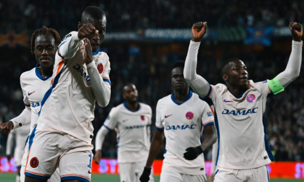 Chelsea golea 4-1 a Djurgården en semifinales de la Conference League. Betis supera 2-1 a Fiorentina