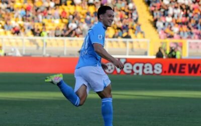 Nápoles gana 1-0 en Lecce y apuntala su liderato
