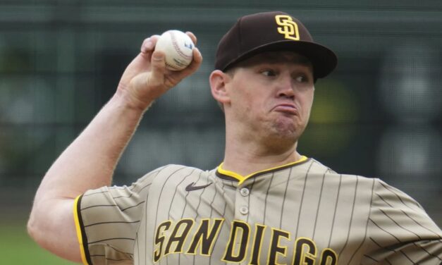 Stephen Kolek lanza hasta la sexta entrada en su primera apertura en MLB mientras los Padres blanquean a los Piratas