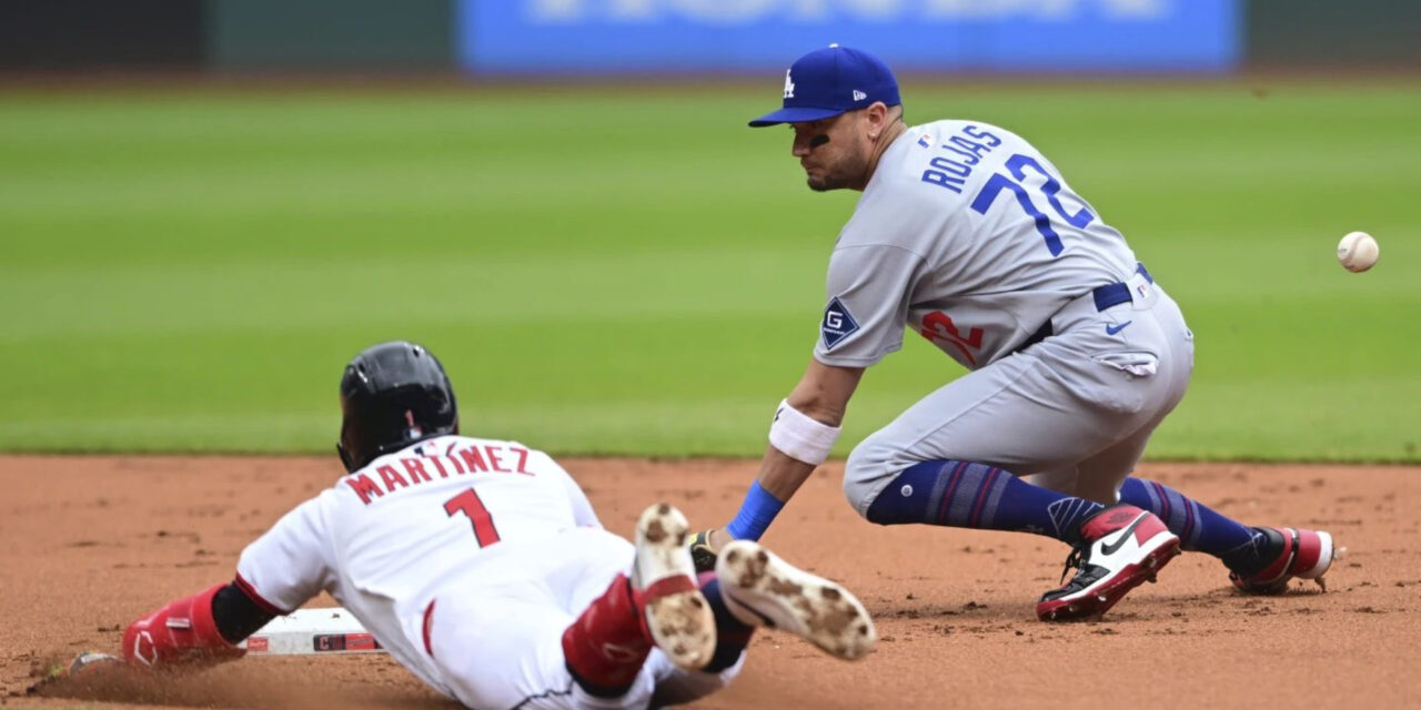 Ángel Martínez conecta jonrón de 3 carreras en el 8vo y Guardianes vencen 7-4 a Dodgers