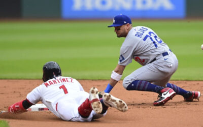 Ángel Martínez conecta jonrón de 3 carreras en el 8vo y Guardianes vencen 7-4 a Dodgers
