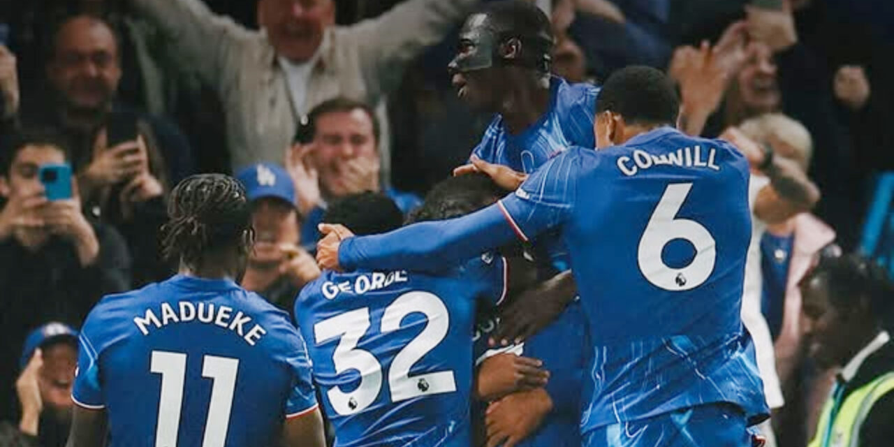 Chelsea derrota a Manchester United 1-0 y se mantiene en el top-5 de la Premier