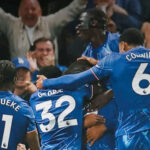 Chelsea derrota a Manchester United 1-0 y se mantiene en el top-5 de la Premier